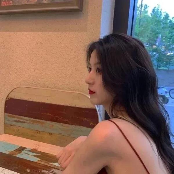 艾拉‧辛德斯